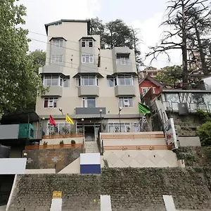 3* Hotel Oyo 8917 Crystal Palace